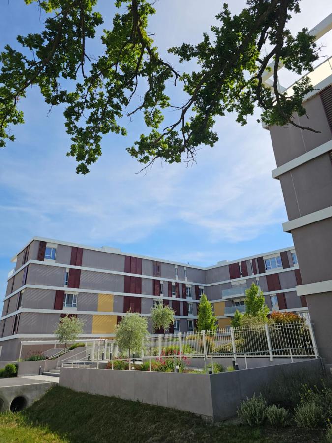 Lakeside Provence - Appartement 4 Etoiles Face Au Lac De מונטה מראה חיצוני תמונה