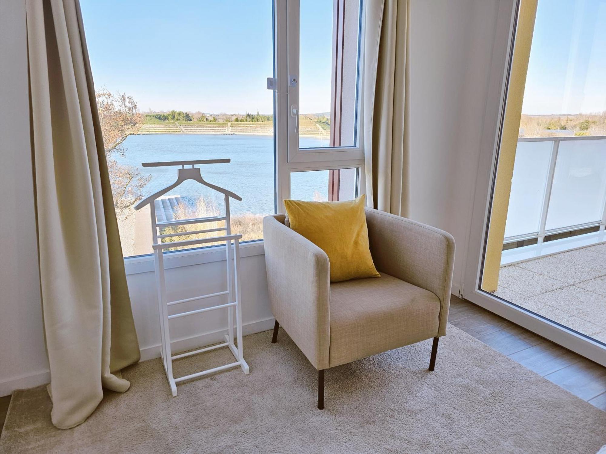 Lakeside Provence - Appartement 4 Etoiles Face Au Lac De מונטה מראה חיצוני תמונה
